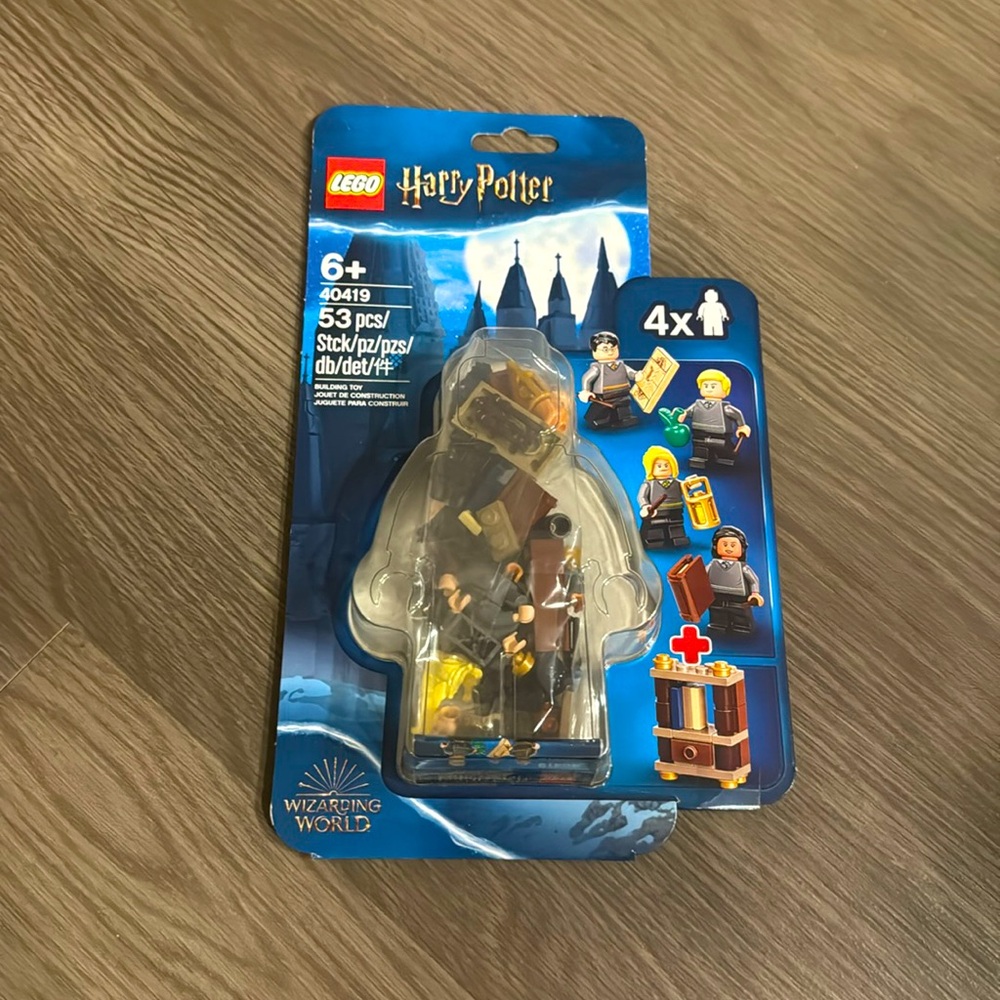 Harry Potter exclusive mini figurines set
